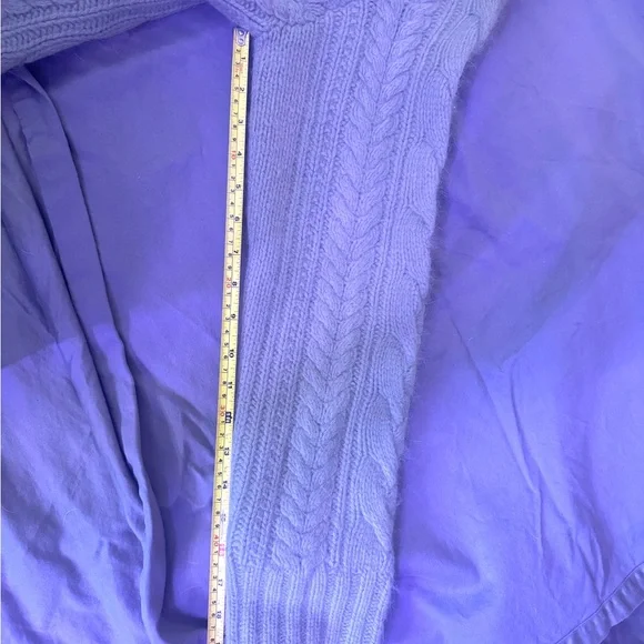 J. Crew Soft Mint Green Lambswool & Angora Cable Knit Sweater M - Picture 8 of 9